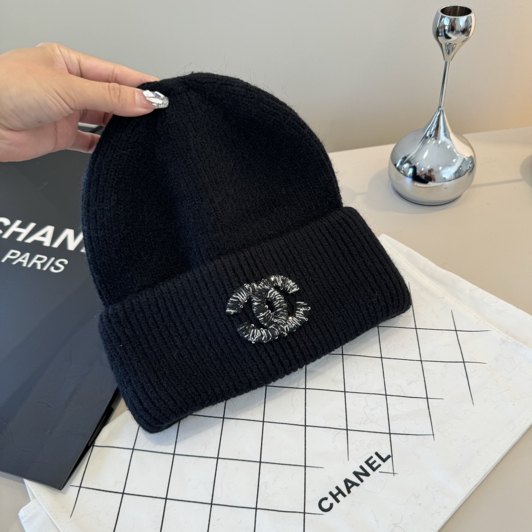 💕Chanel香奈儿新款毛线帽，加厚面料