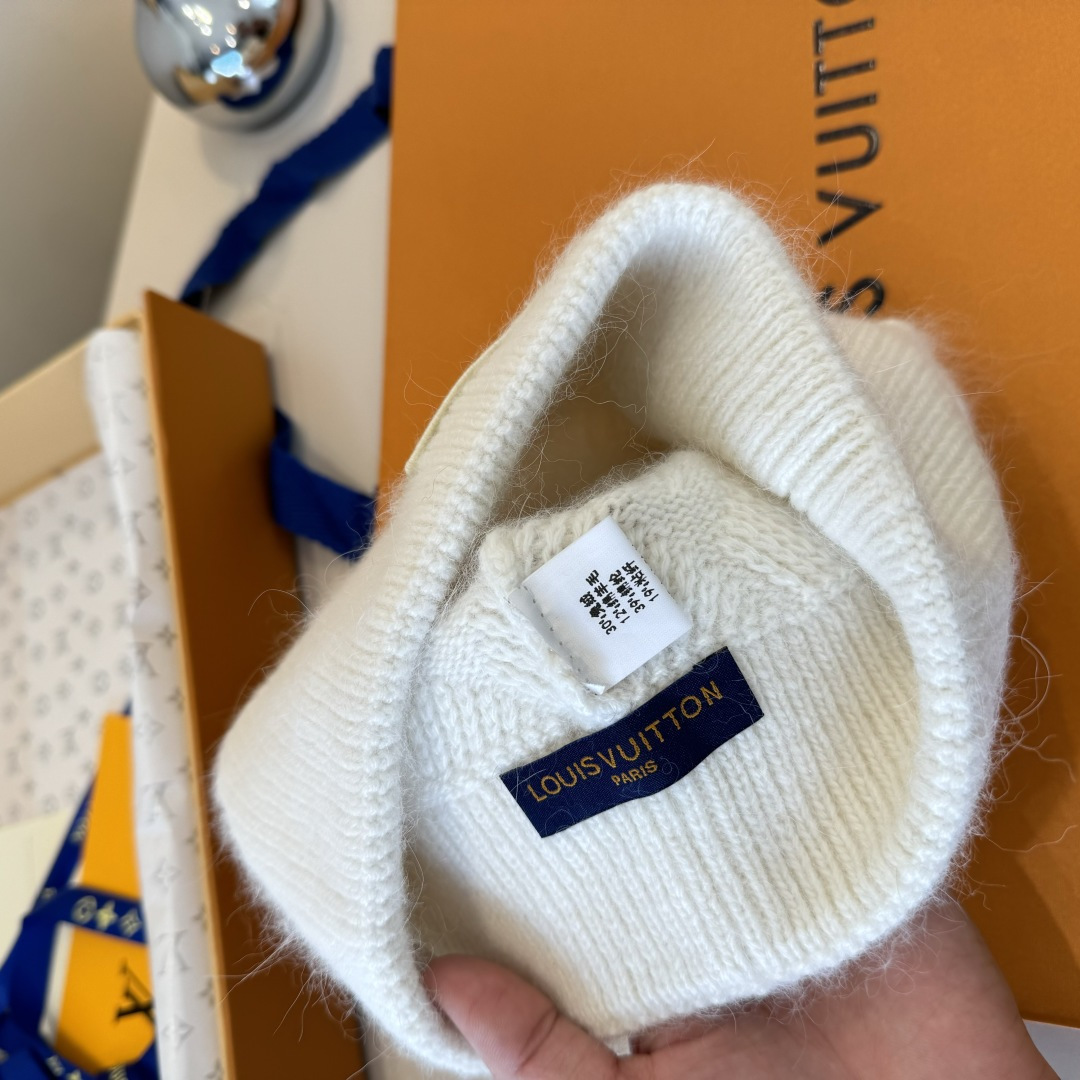 💕Lv路易斯秋冬款新款毛线帽, 百分百羊毛面料🐑
