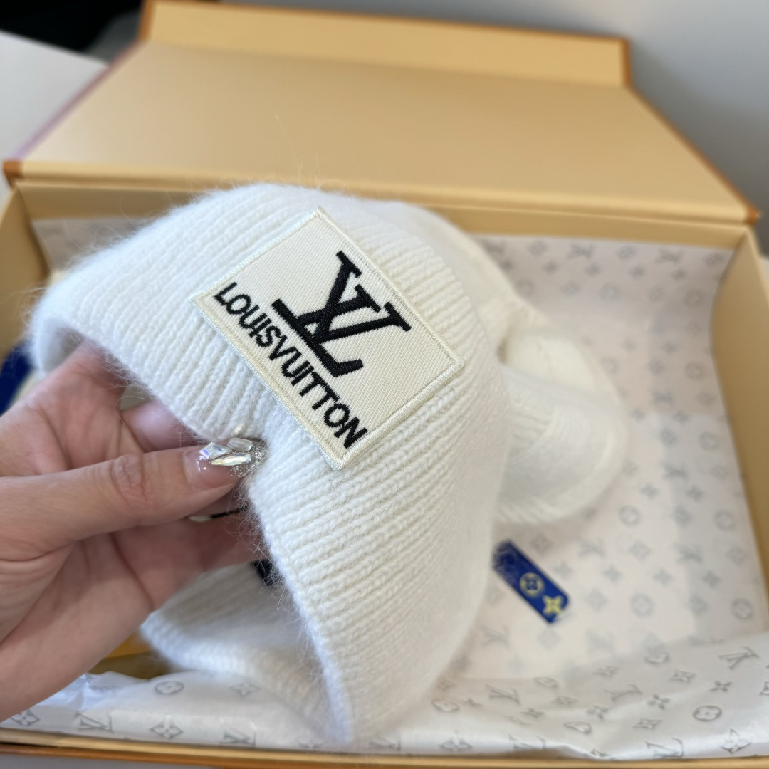 💕Lv路易斯秋冬款新款毛线帽, 百分百羊毛面料🐑