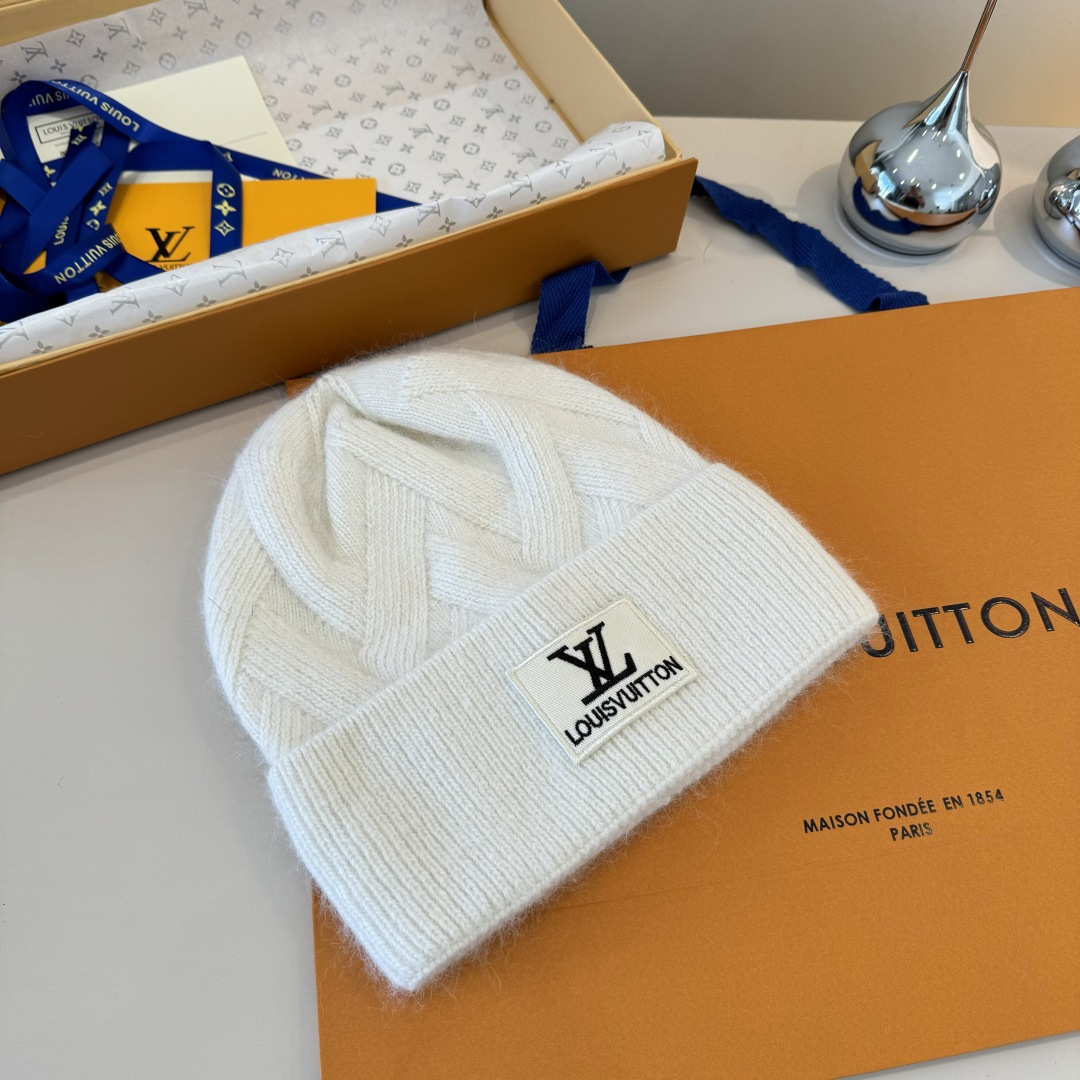 💕Lv路易斯秋冬款新款毛线帽, 百分百羊毛面料🐑