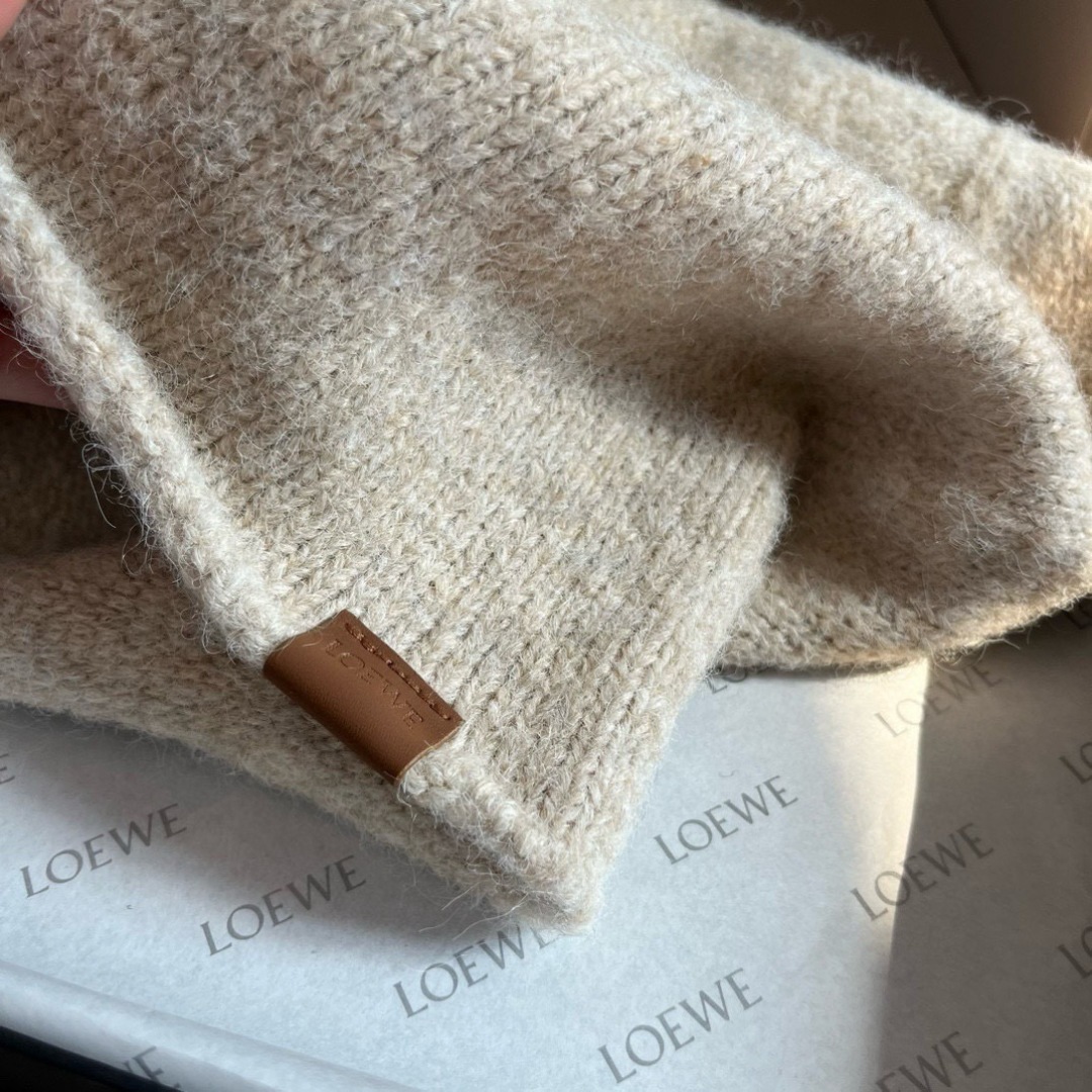 💕LOEWE罗意威秋冬新款毛线帽,嘻哈风针织帽,男女款毛线帽 4个色