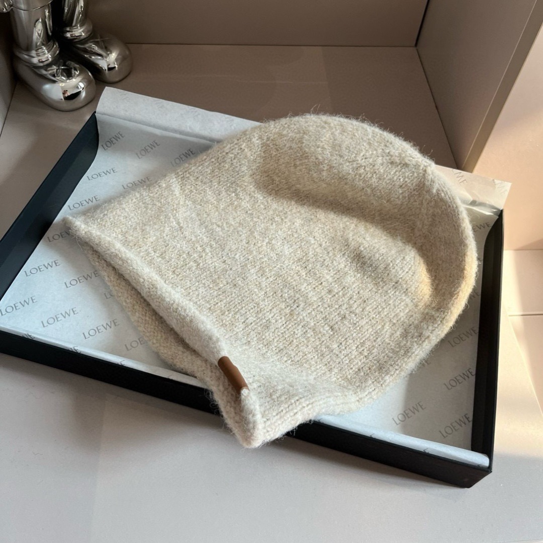 💕LOEWE罗意威秋冬新款毛线帽,嘻哈风针织帽,男女款毛线帽 4个色