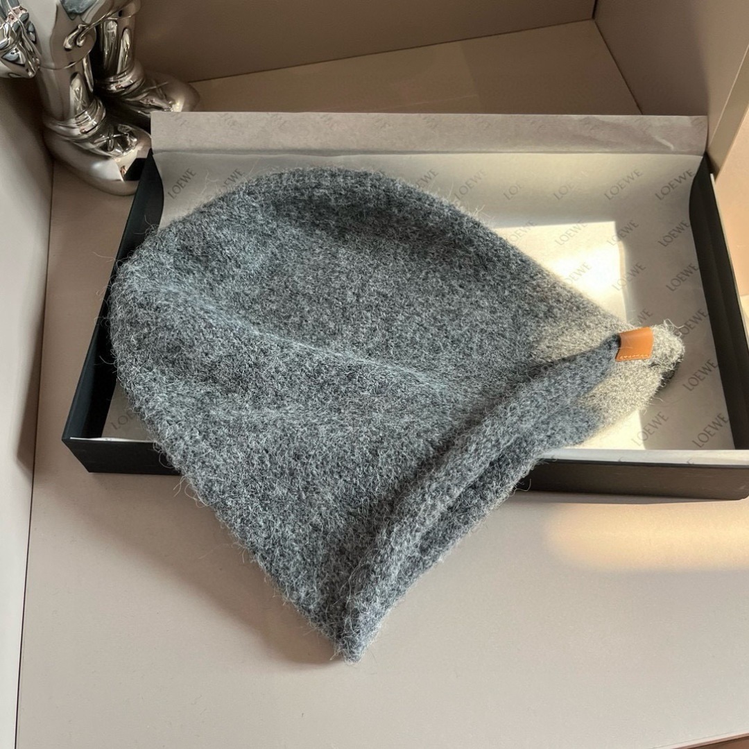💕LOEWE罗意威秋冬新款毛线帽,嘻哈风针织帽,男女款毛线帽 4个色