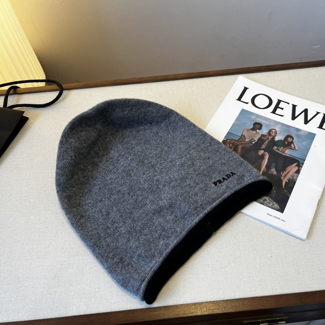 💕普拉达新款羊毛帽，中性款毛线帽，百分百羊毛面料%🦙