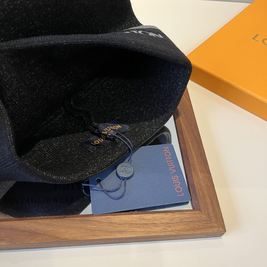 🌾Lv路易威登专柜货，针织毛线帽，男女同款 正品开模