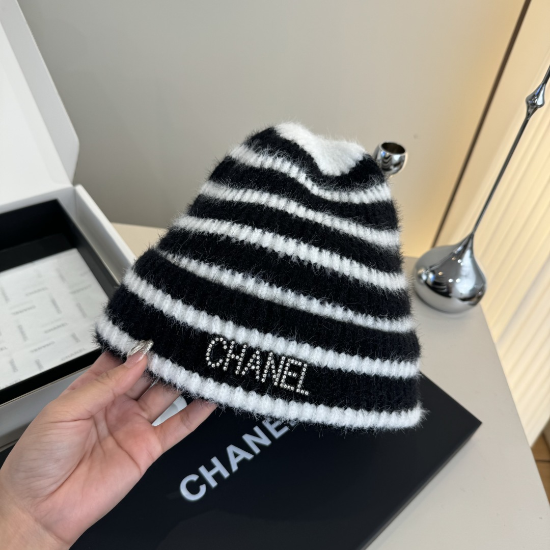 💕Chanel香奈儿秋冬款新款毛线帽, 百分百羊毛面料🐑