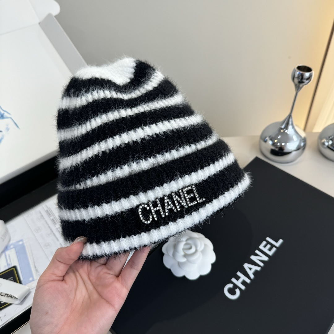 💕Chanel香奈儿秋冬款新款毛线帽, 百分百羊毛面料🐑