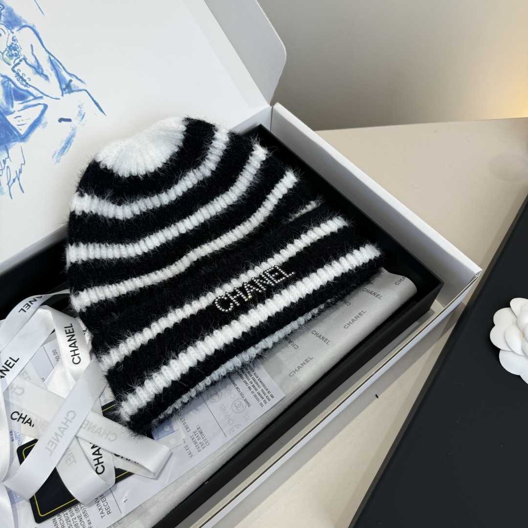 💕Chanel香奈儿秋冬款新款毛线帽, 百分百羊毛面料🐑
