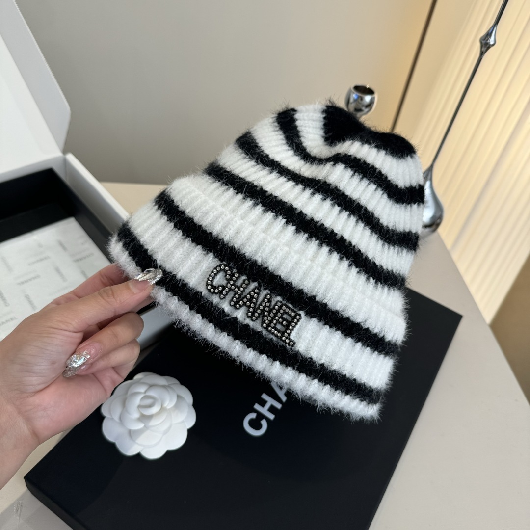 💕Chanel香奈儿秋冬款新款毛线帽, 百分百羊毛面料🐑