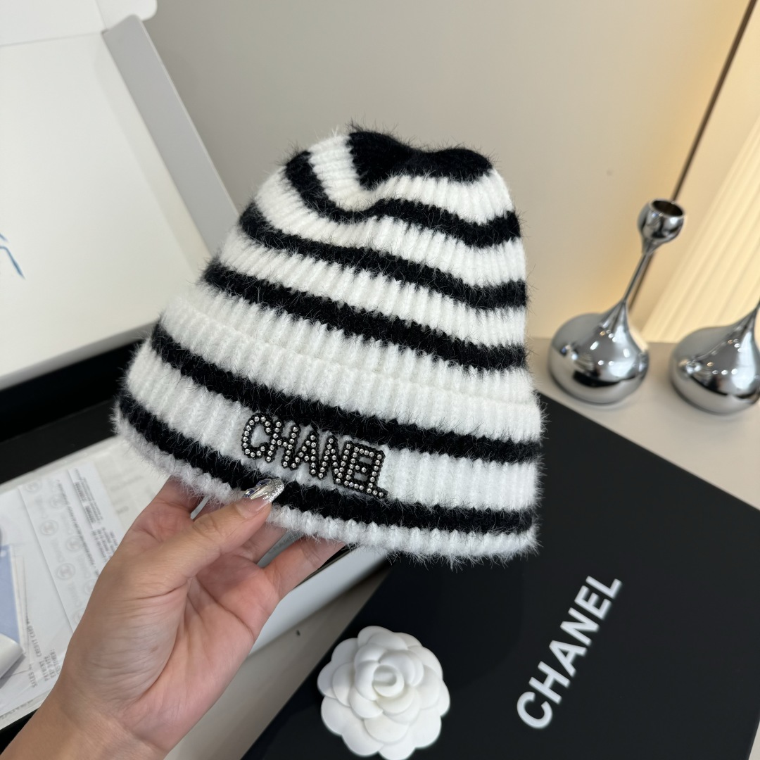 💕Chanel香奈儿秋冬款新款毛线帽, 百分百羊毛面料🐑