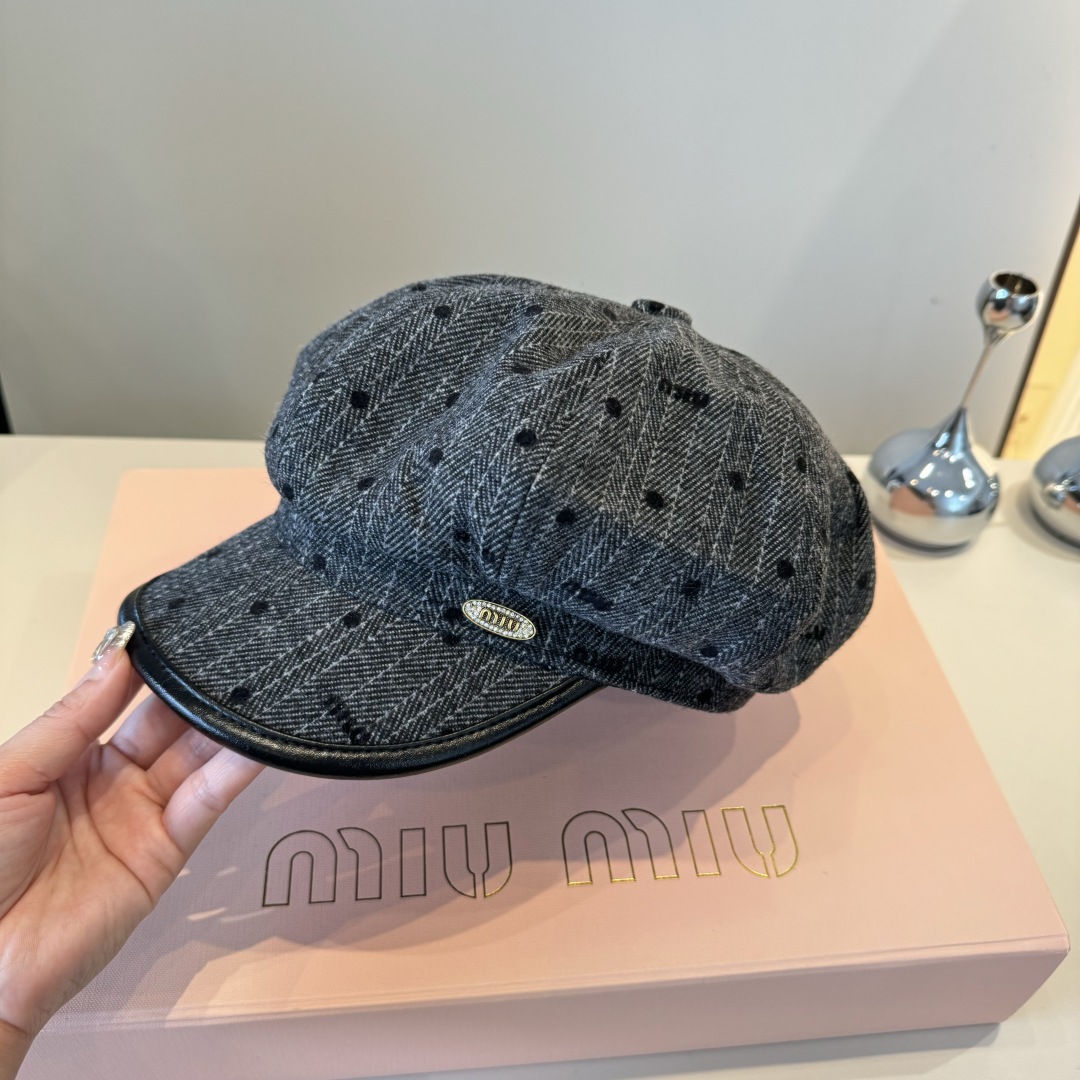 💕miumiu缪缪新款鸭舌画家帽，头围57cm