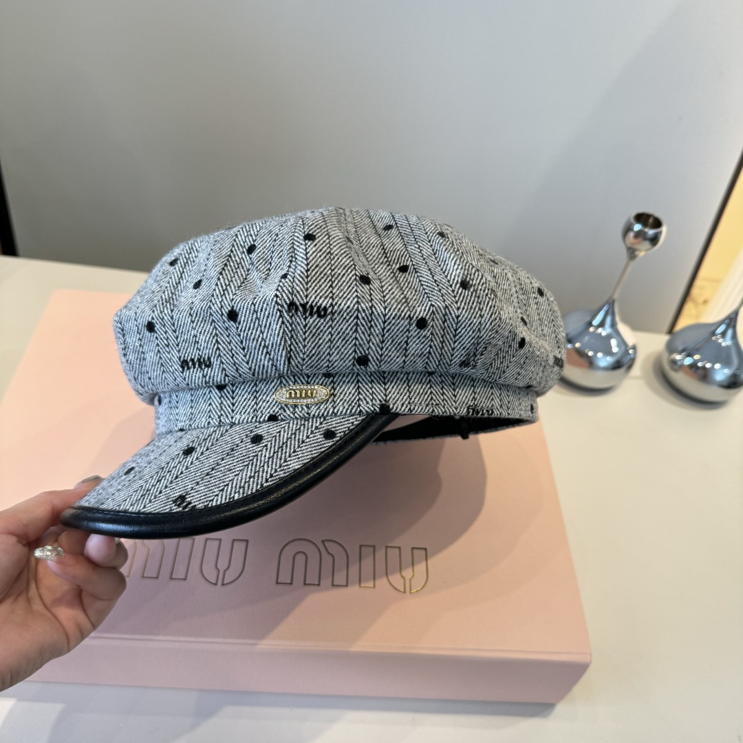 💕miumiu缪缪新款鸭舌画家帽，头围57cm