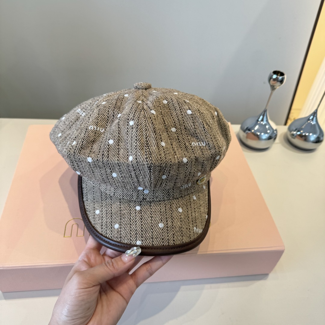 💕miumiu缪缪新款鸭舌画家帽，头围57cm