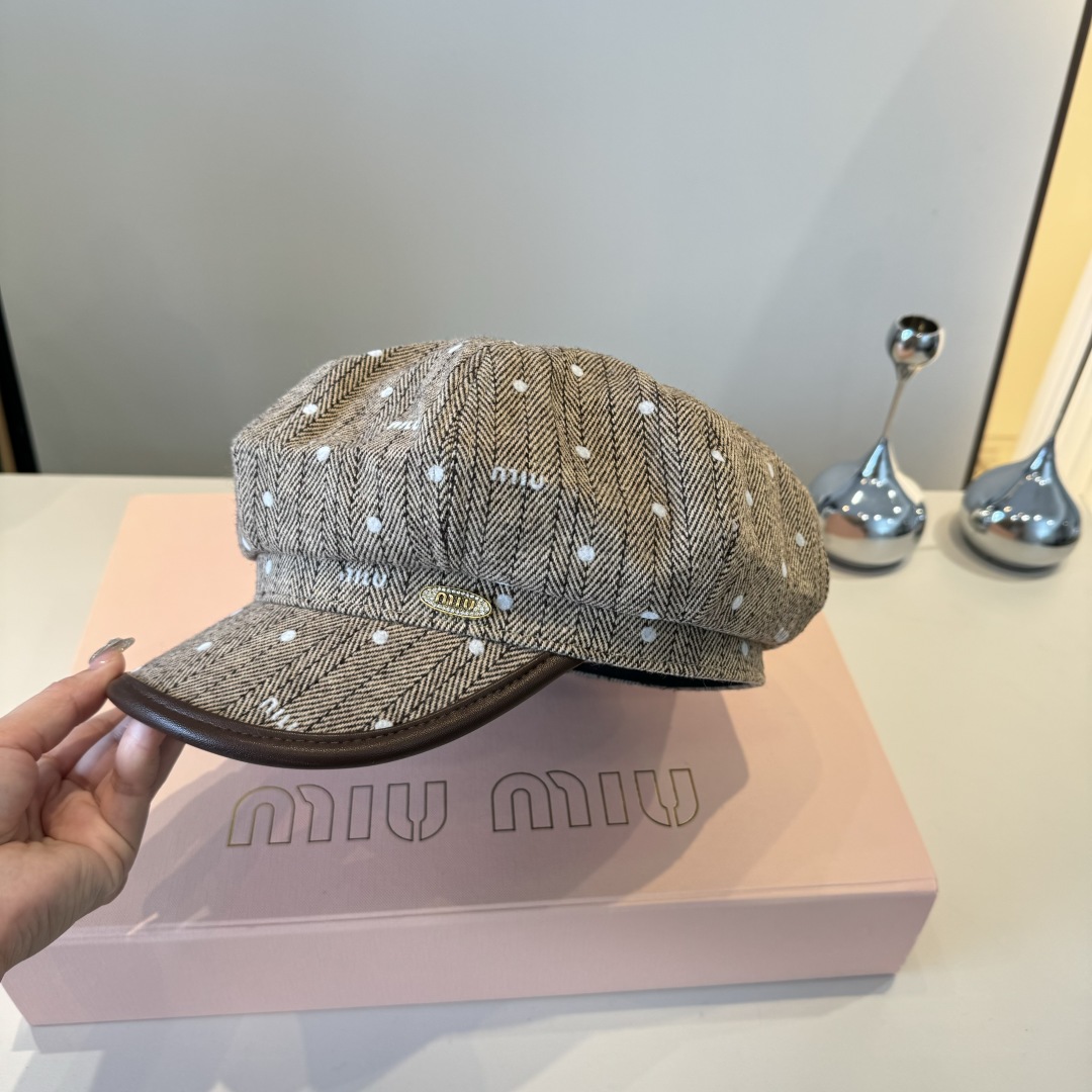 💕miumiu缪缪新款鸭舌画家帽，头围57cm