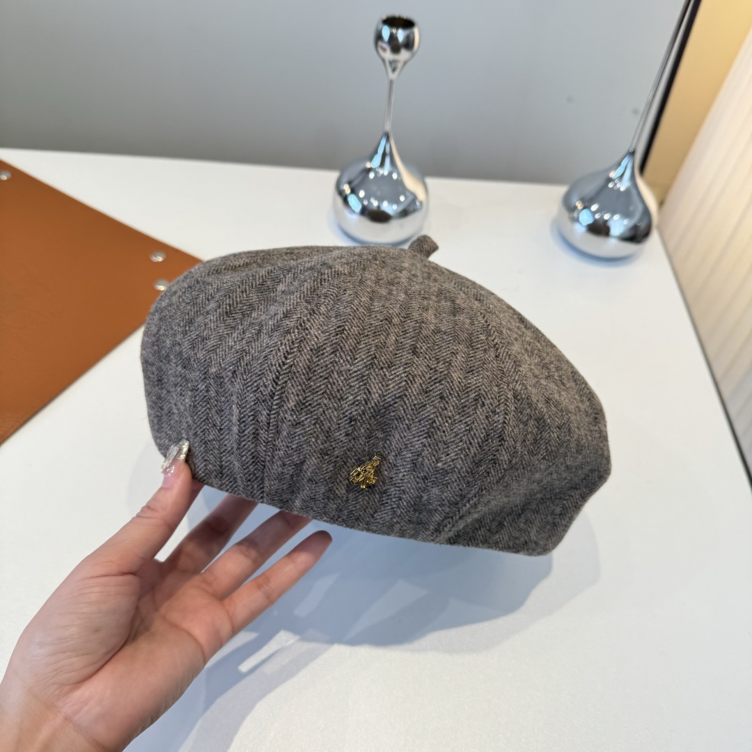 💕普拉达新款贝雷帽，春夏款，头围57cm