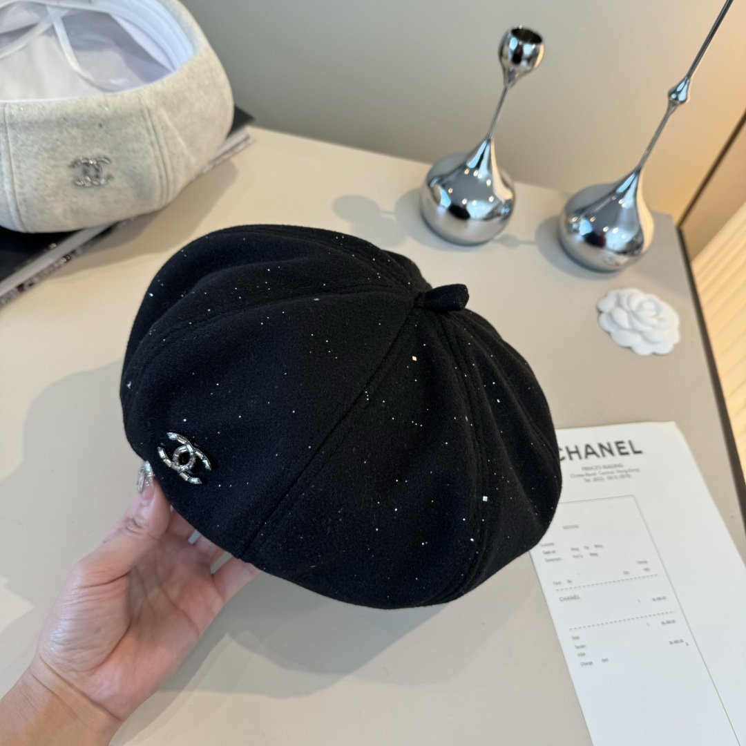 NO:532522,Chanel new duck beret, head circumference 57cm hat, fisherman hat, baseball hat, knit hat, hat, chanel, espadrilles, hats19860909香奈儿新款鸭贝雷帽,头围57cm 帽子渔夫帽棒球帽针织帽,帽子,chanel,espadrilles,hats,hat
