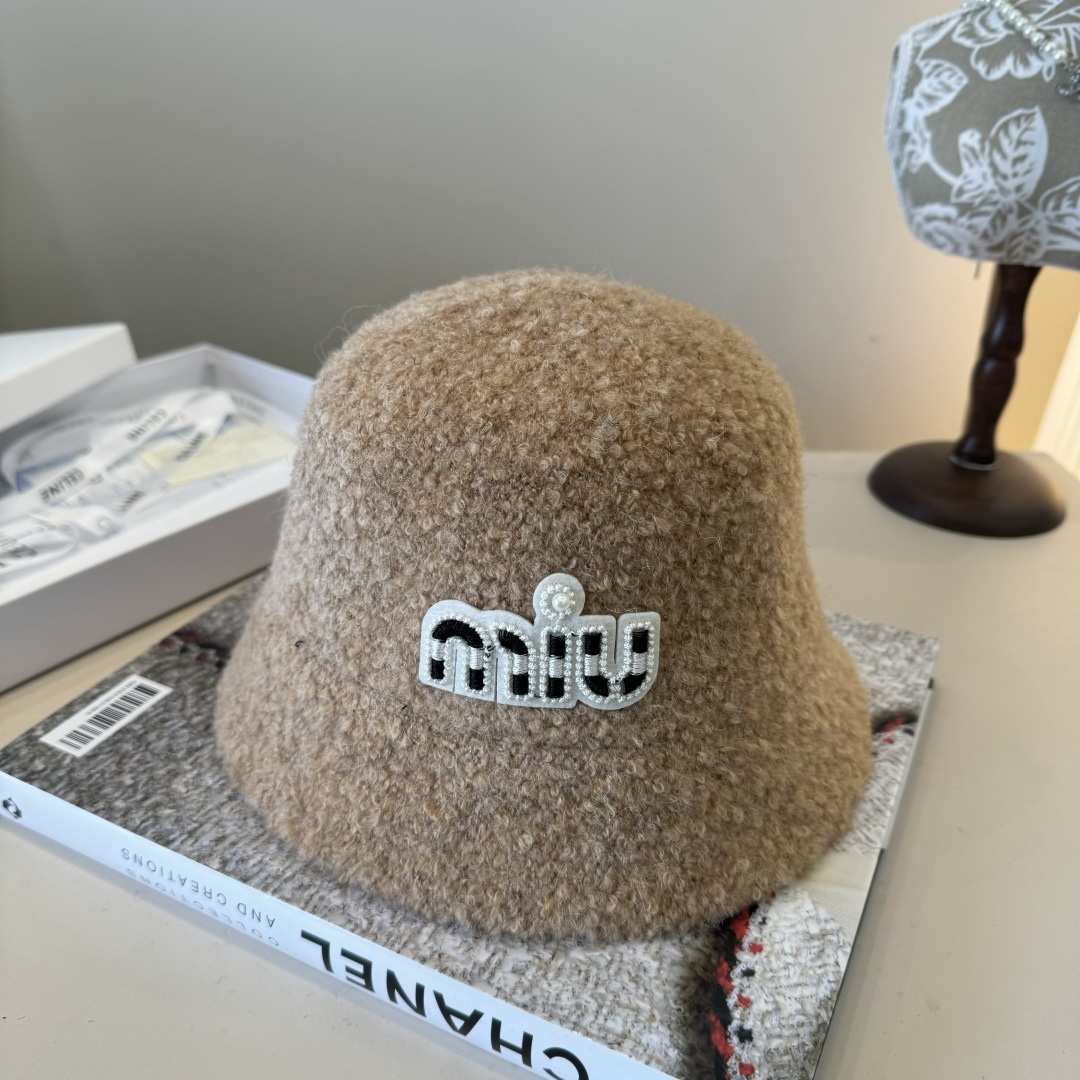🌾miumiu缪缪新款羊毛渔夫帽