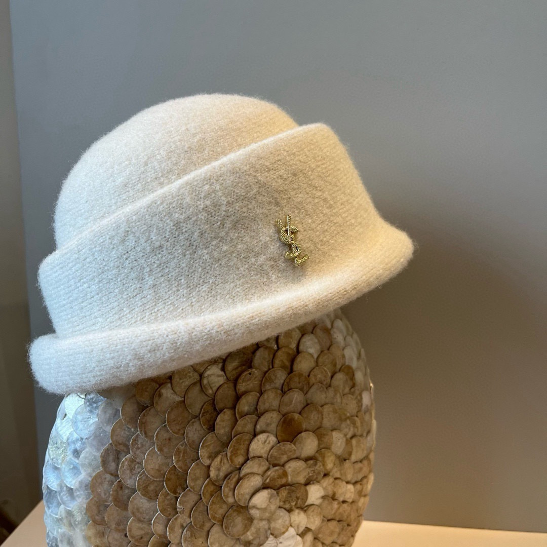 NO:532437,ysl Saint Laurent new wool curly basin hat, irregular tailoring design, head circumference 57cm hat, fisherman hat, baseball hat, knit hat, hat, saint laurent, saint laurent, espadrilles, hats19860909ysl圣罗兰新款羊毛卷边盆帽,不规则剪裁设计,头围57cm 帽子渔夫帽棒球帽针织帽,帽子,saint laurent,saint laurent,espadrilles,hats,hat