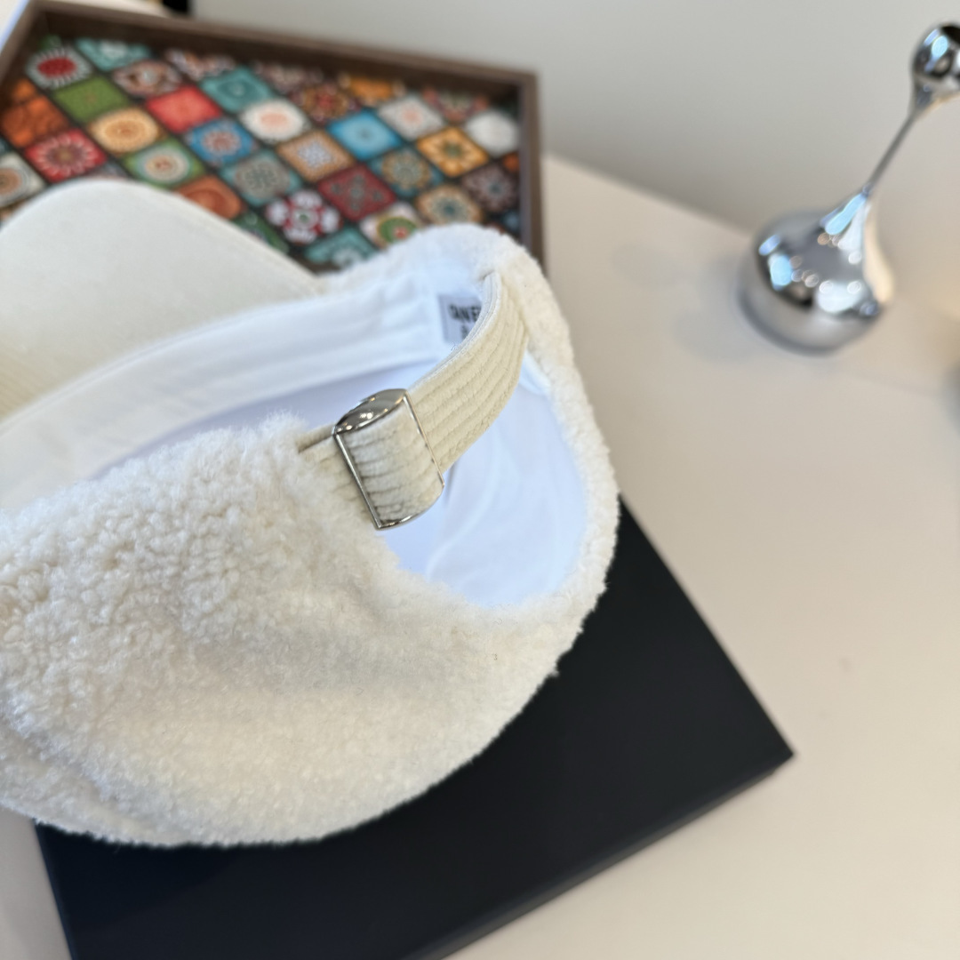 🌾Chanel香奈儿新款鸭舌帽，毛呢帽，头围57cm 可调节