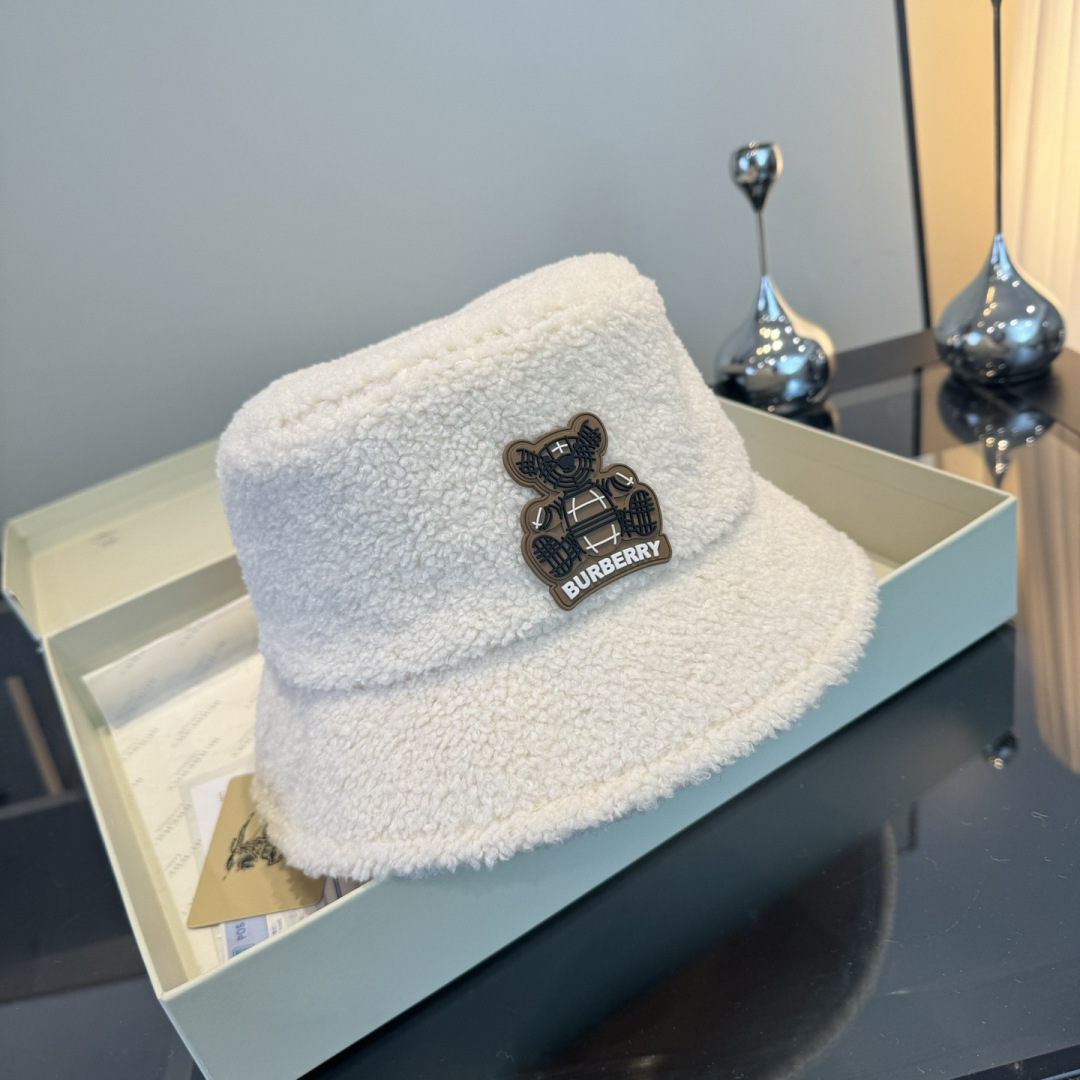 NO:617354,Burberry new lamb wool bucket hat, head circumference 57cm hat bucket hat baseball cap knitted hat, hat, burberry, espadrilles, hats19860909巴宝莉新款羊羔毛渔夫帽,头围57cm帽子渔夫帽棒球帽针织帽,帽子,burberry,espadrilles,hats,hat