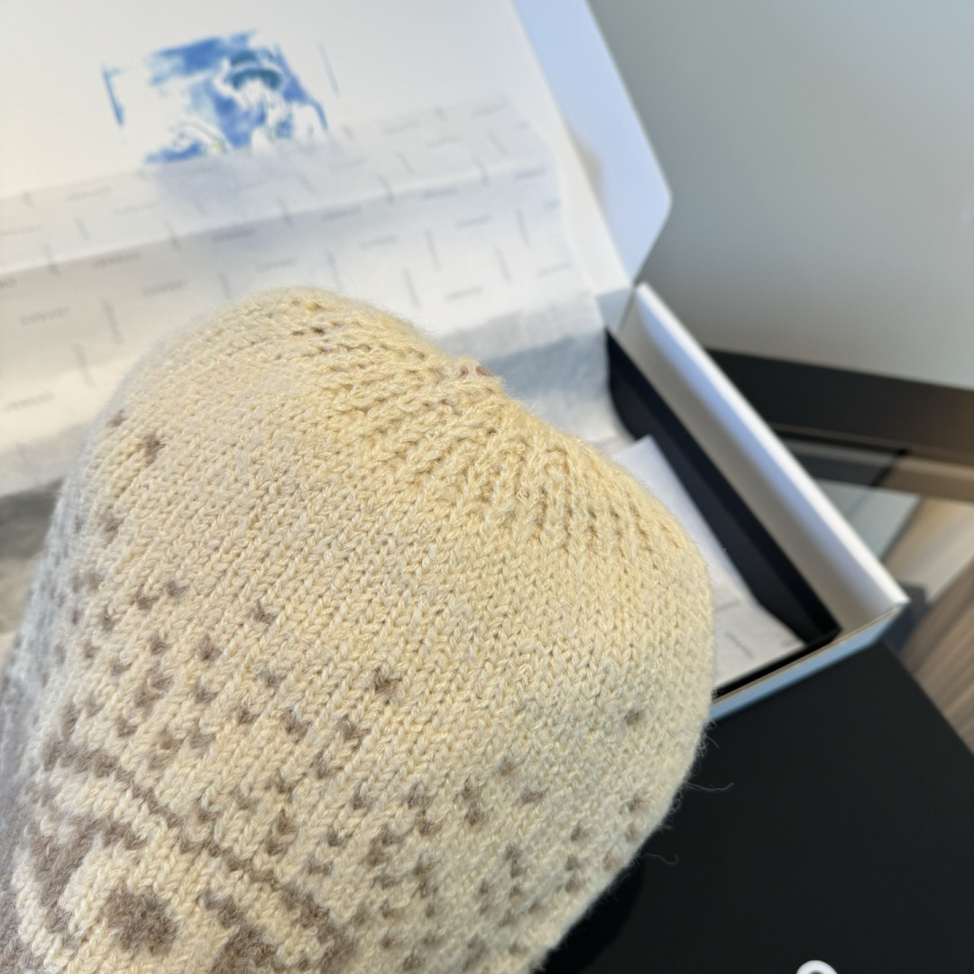 🌾Chanel香奈儿新款毛线帽