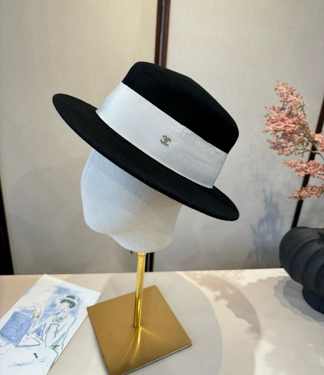 NO:643549,Chanel Chanel new classic lady style flat top hat, head circumference 57cm hat fisherman hat baseball cap knitted hat, hat, chanel, chanel, espadrilles, hats19860909Chanel香奈儿新款经典名媛风平顶礼帽,头围57cm帽子渔夫帽棒球帽针织帽,帽子,chanel,chanel,espadrilles,hats,hat