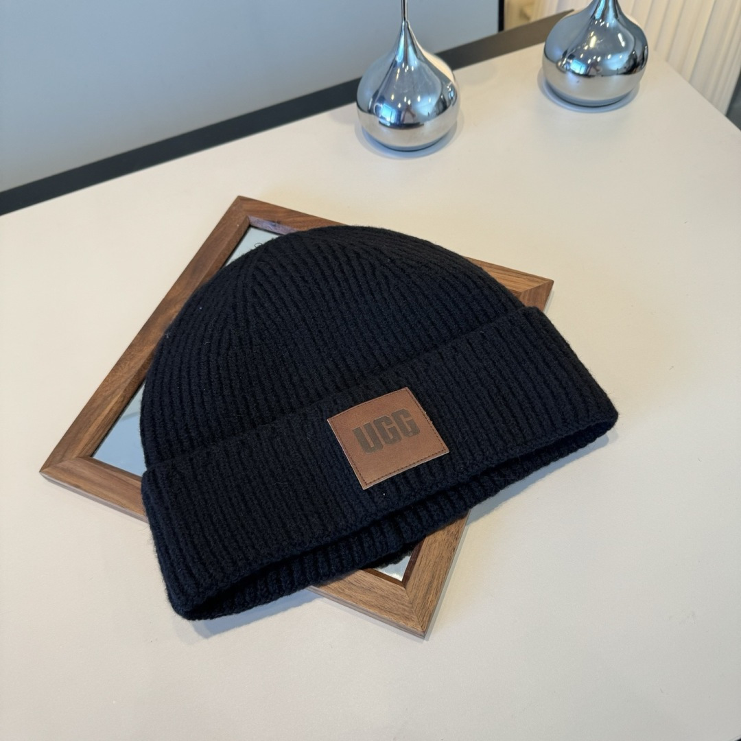 p75¥

Ugg新款针织毛线帽