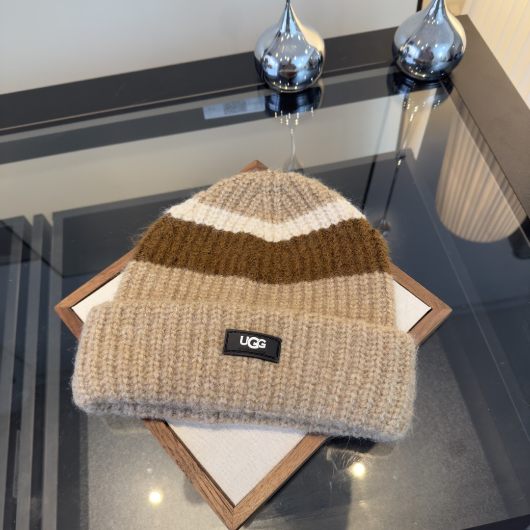 p70¥

UGG秋冬款新款毛线帽, 百分百羊毛面料🐑