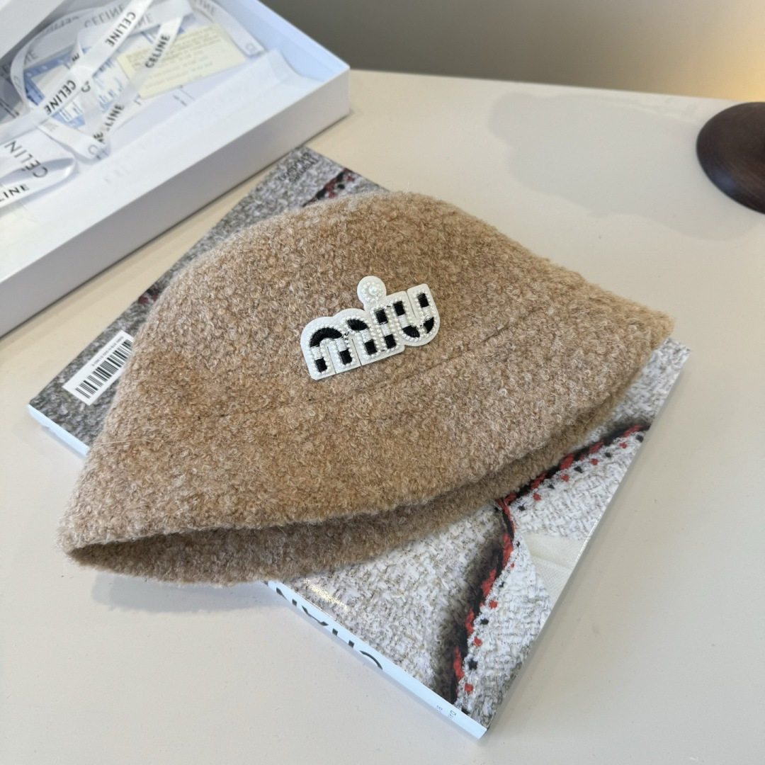 🌾miumiu缪缪新款羊毛渔夫帽