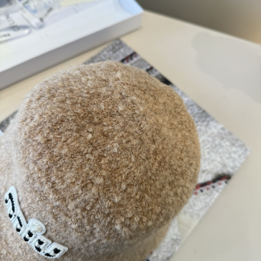 🌾miumiu缪缪新款羊毛渔夫帽