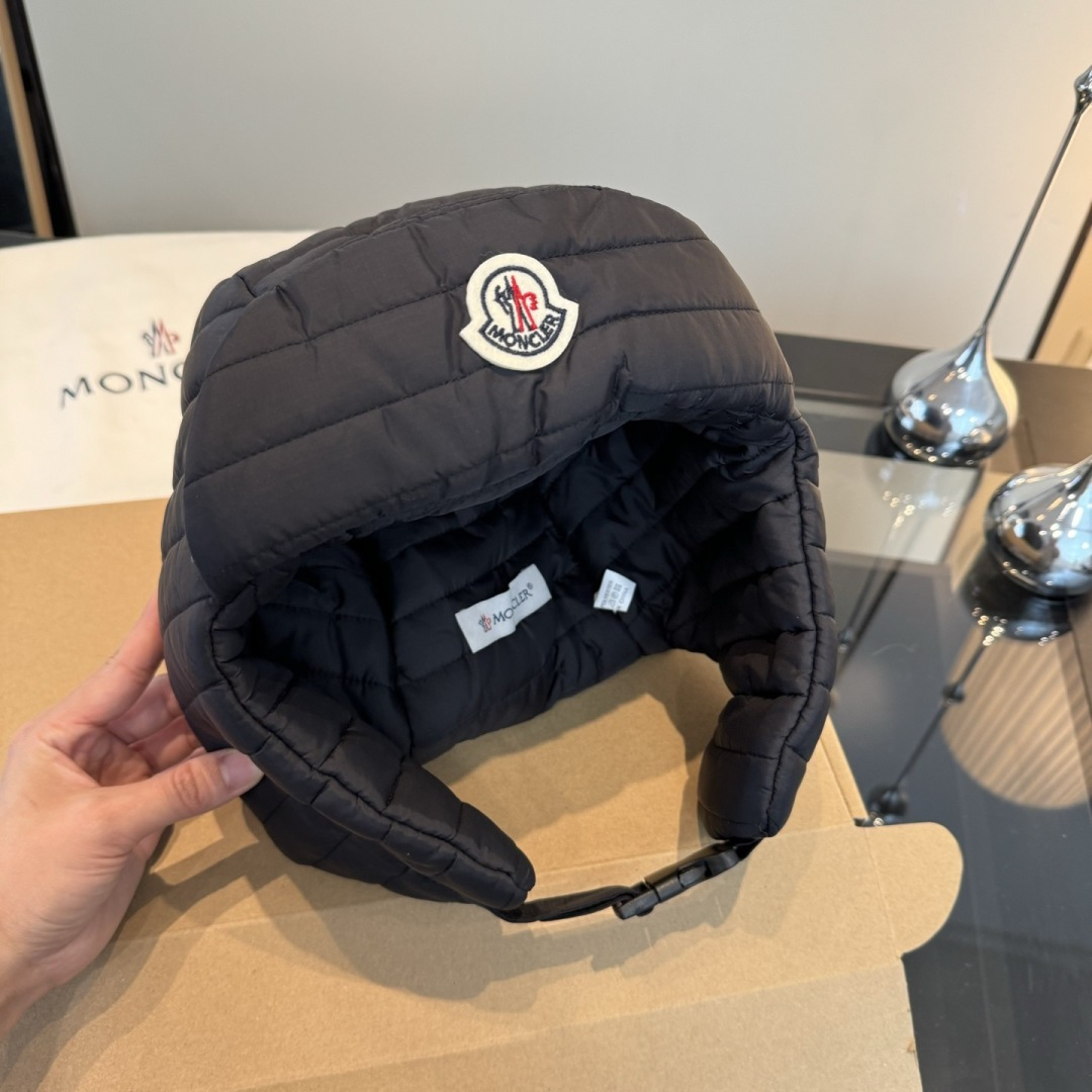NO:670619,New ear protection hat for men, light and comfortable, a must-have item for autumn and winter, fisherman hat, baseball cap, knitted hat, hat, Moncler, espadrilles, hats19860909蒙口新款护耳帽,轻盈舒适,秋冬必备单品帽子渔夫帽棒球帽针织帽,帽子,Moncler,espadrilles,hats,hat