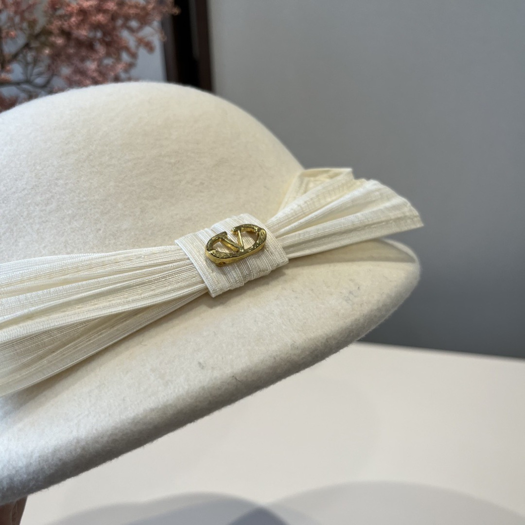 Chapeau Valentino Lot spécial ¥blanc — photo 7