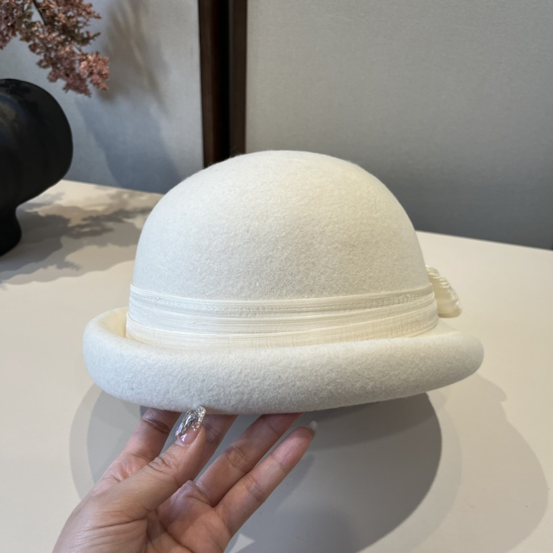 Chapeau Valentino Lot spécial ¥blanc — photo 6