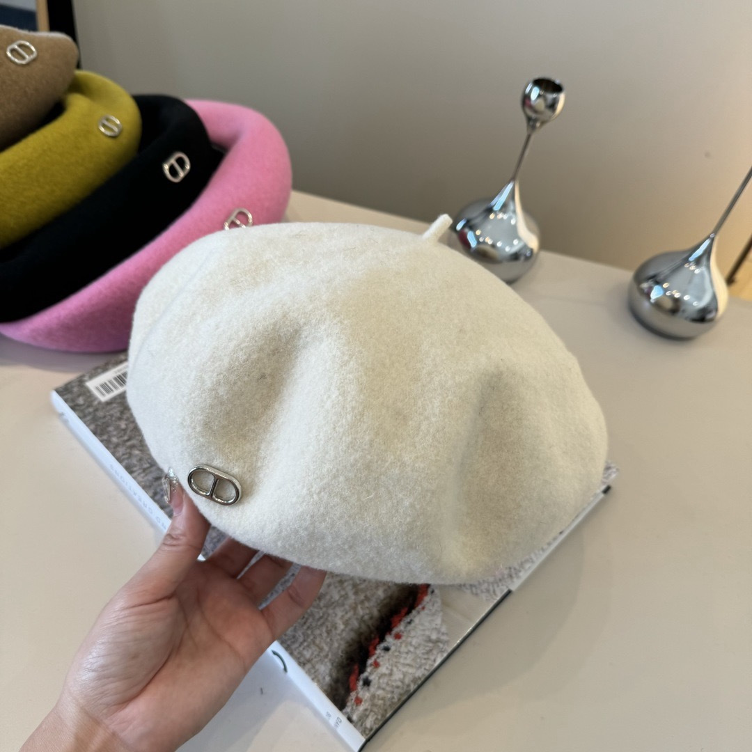 NO:689823,Hermes new wool beret, pumpkin hat, 100% wool fabric, head circumference 57cm hat, fisherman hat, baseball cap, knitted hat, hat, hermes, espadrilles, hats19860909 爱马仕新款羊毛贝雷帽,南瓜帽,百分百羊毛面料,头围57cm帽子渔夫帽棒球帽针织帽,帽子,hermes,espadrilles,hats,hat