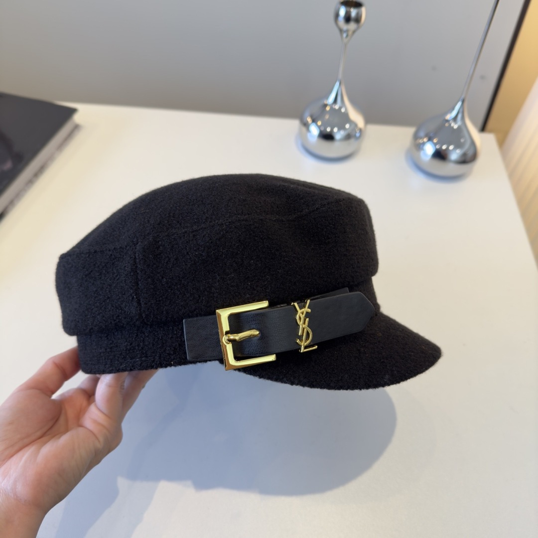 NO:689805,Saint Laurent new autumn and winter duck-billed military cap, autumn and winter new duck-billed cap, head circumference 57cm hat fisherman hat baseball cap knitted hat, hat, saint laurent, espadrilles, hats19860909圣罗兰秋冬新款鸭舌军帽,秋冬新款鸭舌帽,头围57cm帽子渔夫帽棒球帽针织帽,帽子,saint laurent,espadrilles,hats,hat