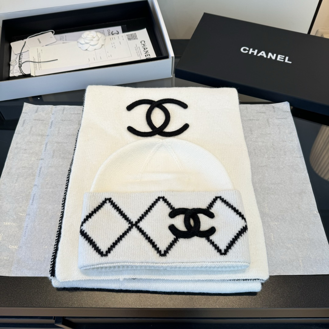 Chanel香奈儿围巾帽子套装，专柜款