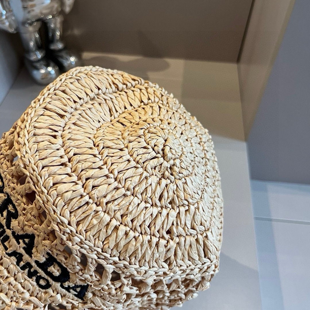 PPRADA普拉达草帽，渔夫帽，手工编织，2022官方新款，刺绣logo 黑 白两色