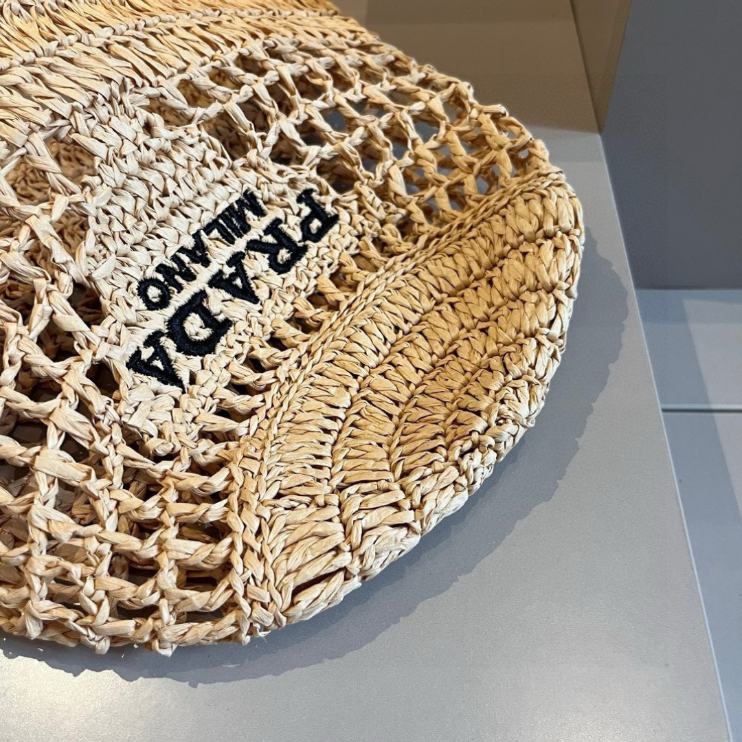 PPRADA普拉达草帽，渔夫帽，手工编织，2022官方新款，刺绣logo 黑 白两色
