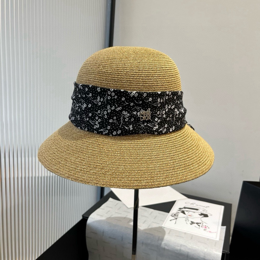 PDior迪奥新款草帽，遮阳沙滩草帽，头围57cm