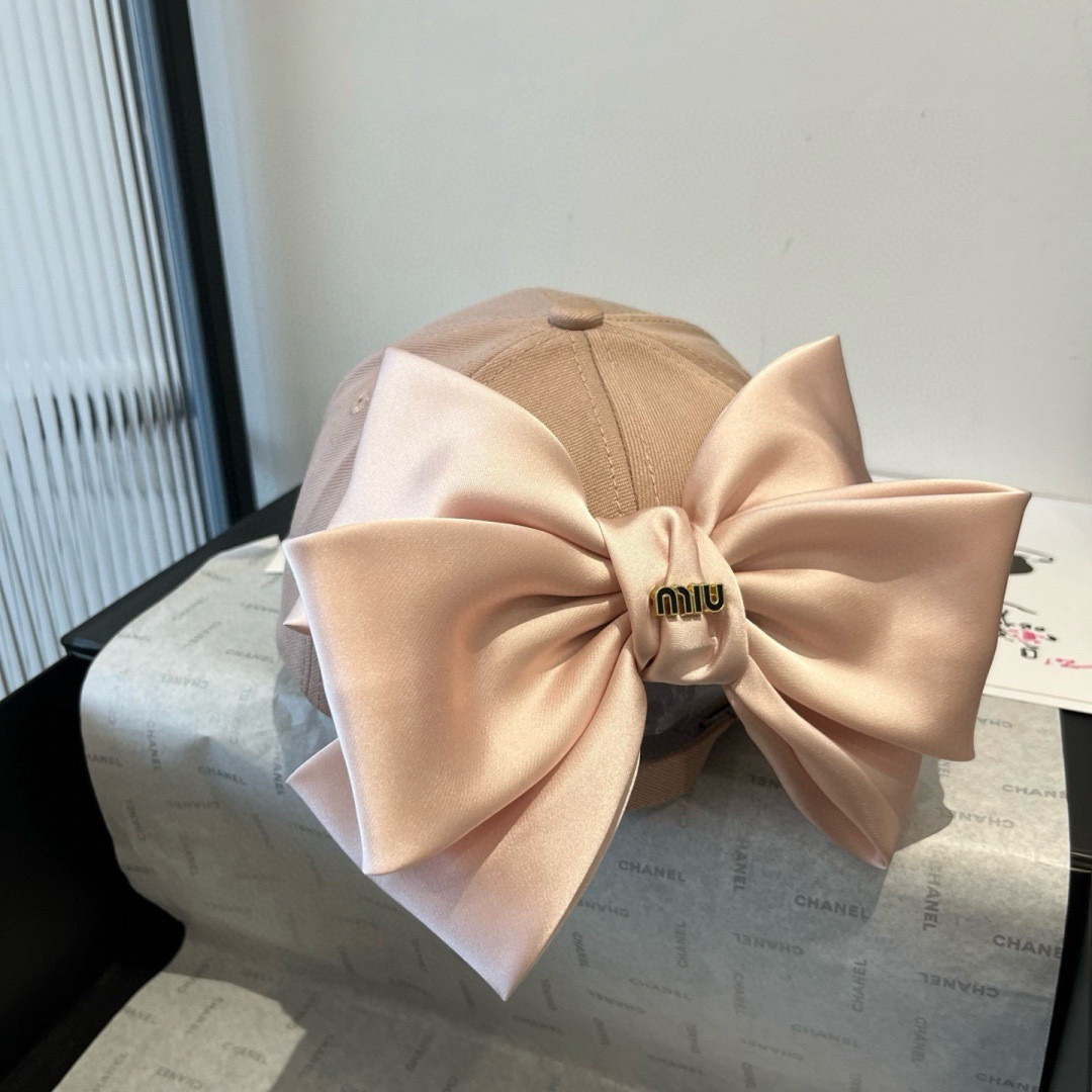 Pmiumiu缪缪蝴蝶结鸭舌帽，高端定制，头围57cm