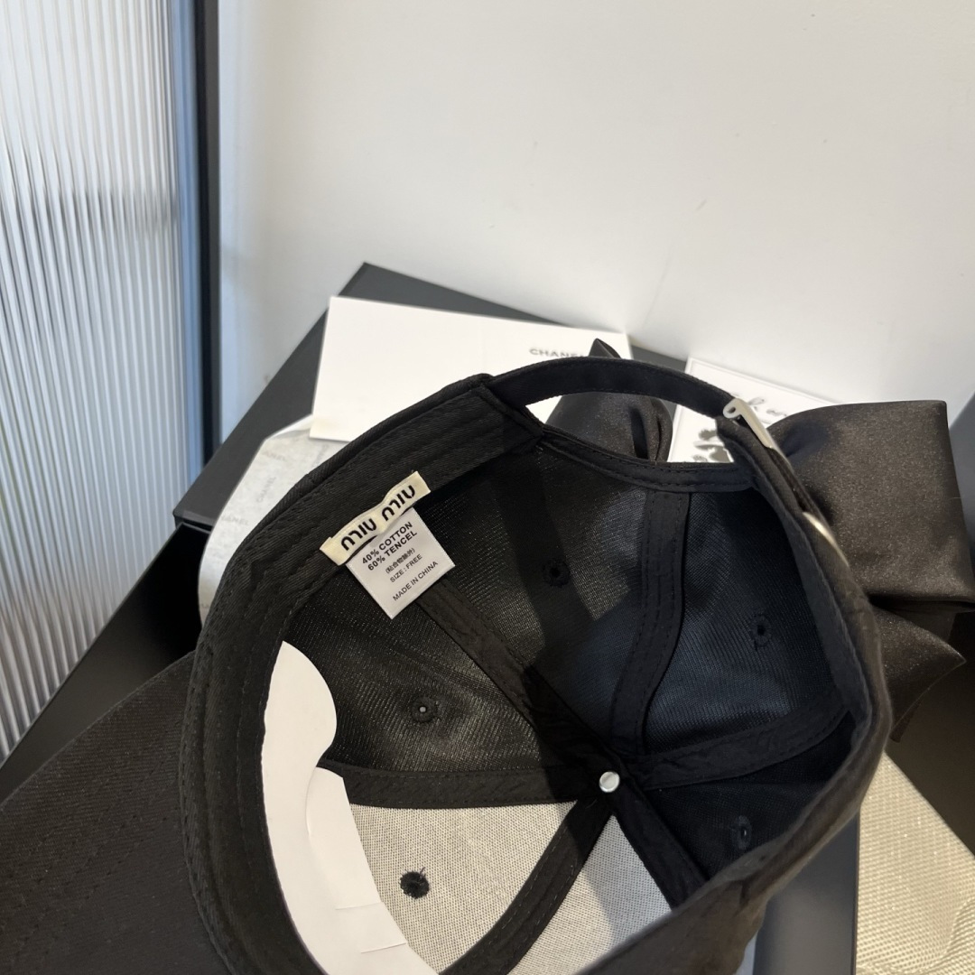 Pmiumiu缪缪蝴蝶结鸭舌帽，高端定制，头围57cm