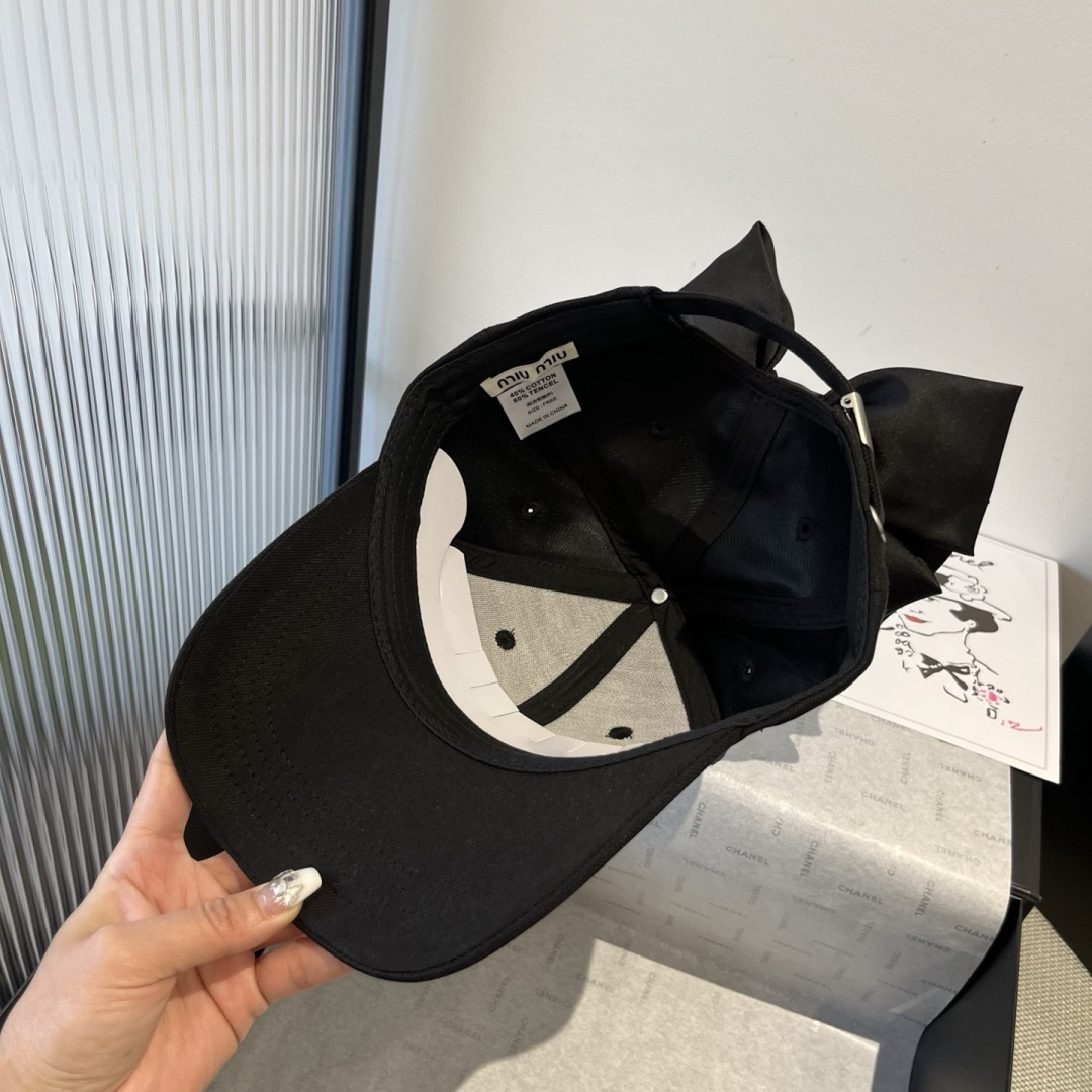 Pmiumiu缪缪蝴蝶结鸭舌帽，高端定制，头围57cm