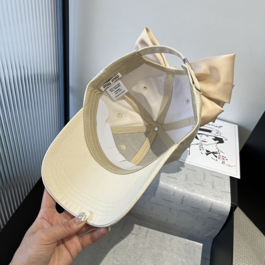 Pmiumiu缪缪蝴蝶结鸭舌帽，高端定制，头围57cm