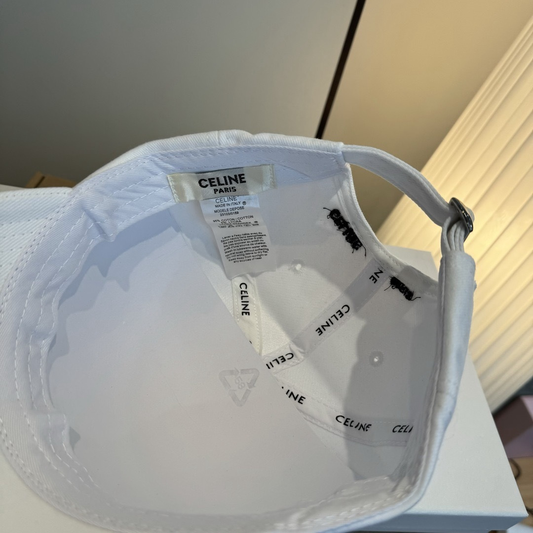 pCeline赛琳新款鸭舌帽，头围57cm