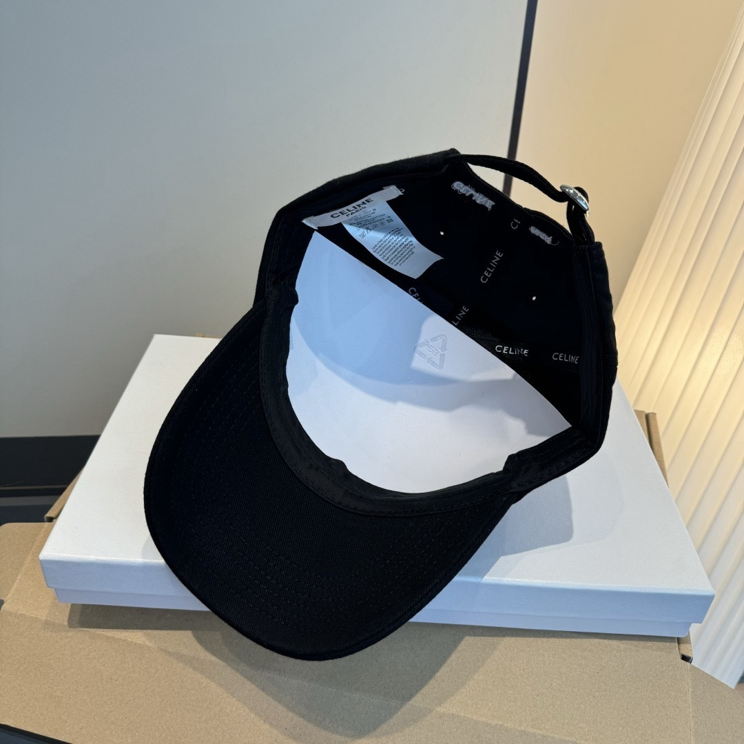 PCeline赛琳新款鸭舌帽，头围57cm