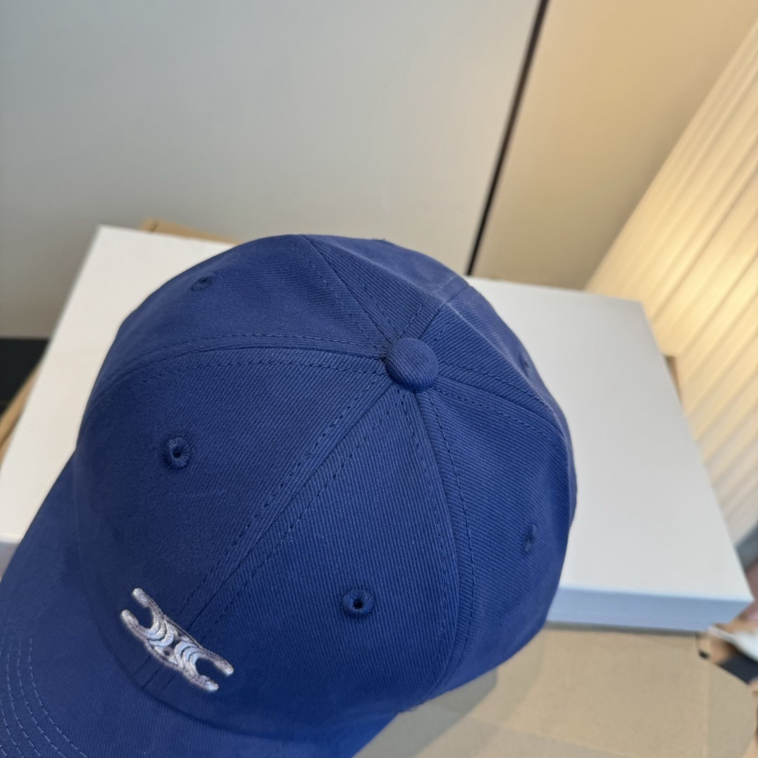 PCeline赛琳新款鸭舌帽，头围57cm