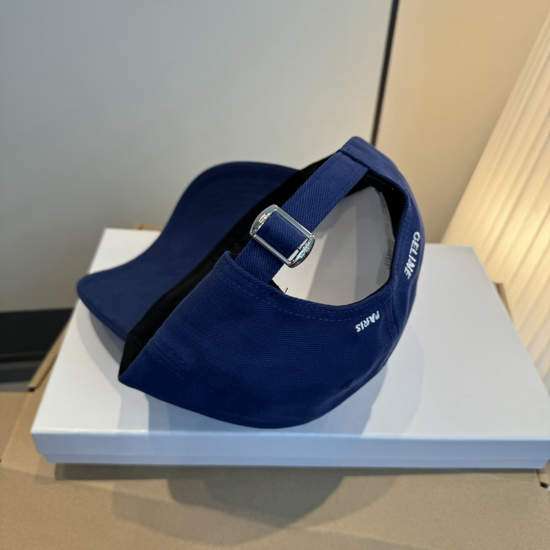 PCeline赛琳新款鸭舌帽，头围57cm