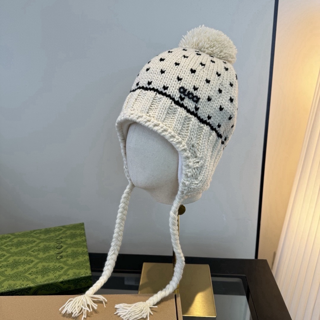 NO:742644,Gucci Gucci new knitted ear protection hat, head circumference 57cm hat straw hat fisherman hat baseball cap, hat, gucci, espadrilles, hats19860909Gucci古奇新款针织护耳帽,头围57cm帽子草帽渔夫帽棒球帽,帽子,gucci,espadrilles,hats,hat