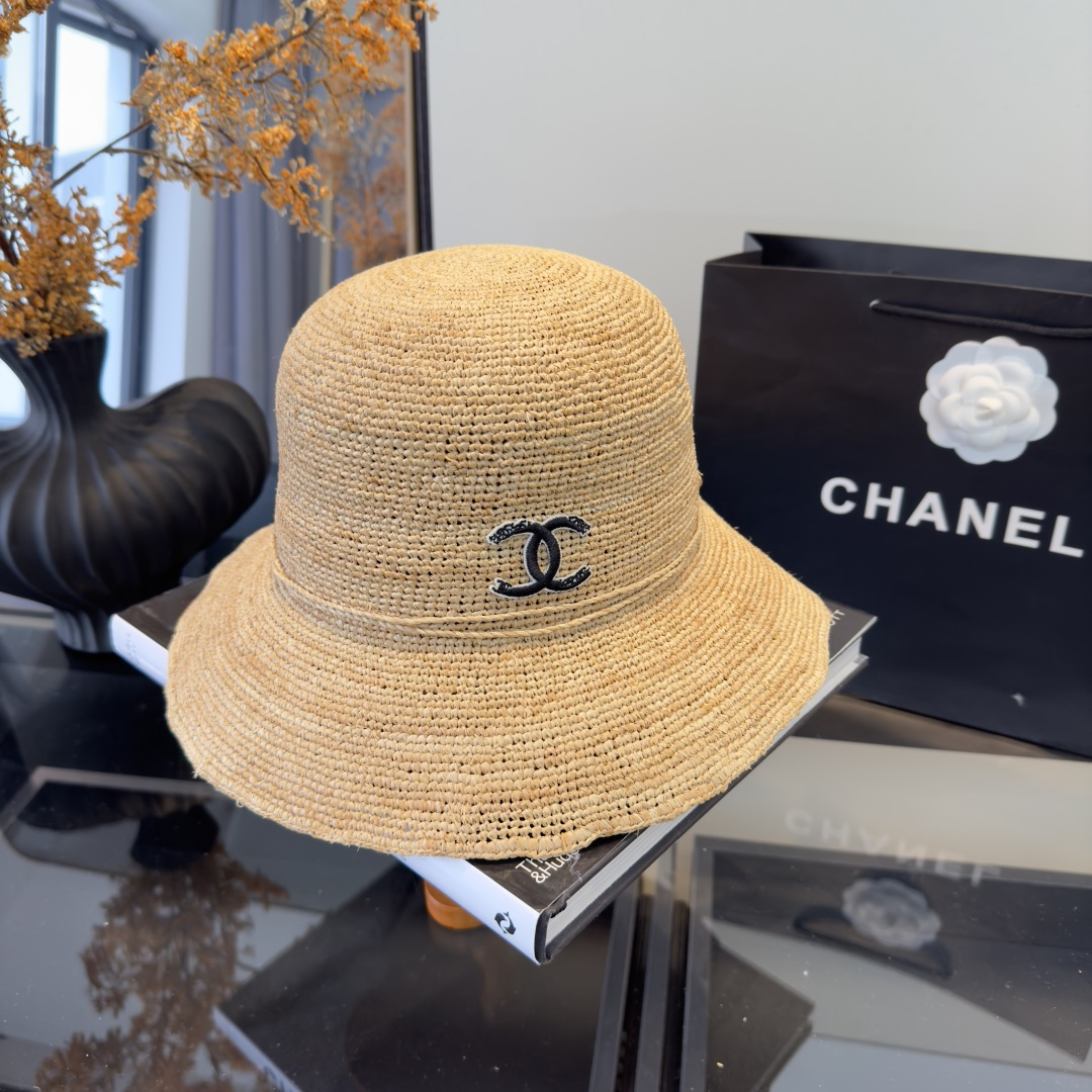 NO:742519,Chanel Chanel raffia straw hat, hand-knitted, head circumference 57cm hat straw hat fisherman hat baseball cap, hat, chanel, chanel, espadrilles, hats19860909Chanel香奈儿拉菲草帽,纯手工钩织,头围57cm帽子草帽渔夫帽棒球帽,帽子,chanel,chanel,espadrilles,hats,hat