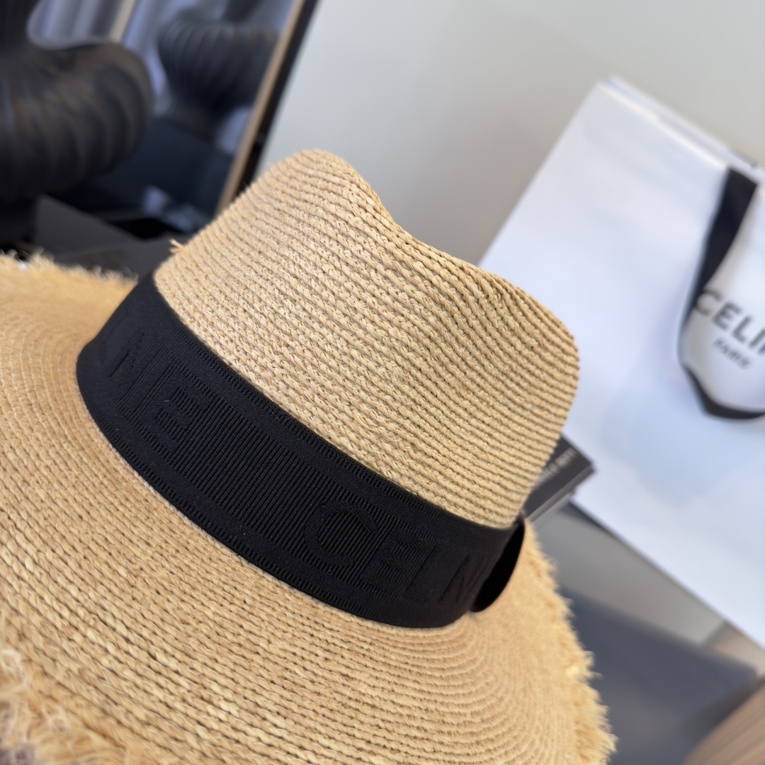 PCeline赛琳拉菲草帽，旅游必备，头围57cm